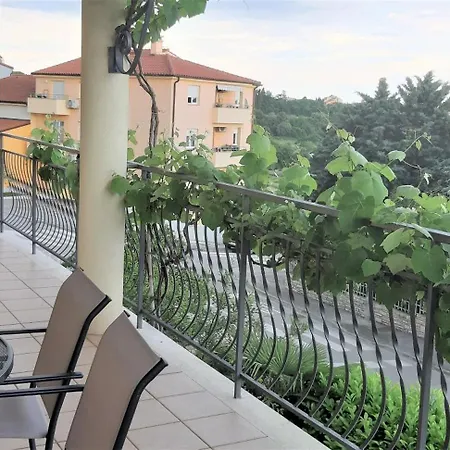 Apartament Majoran *